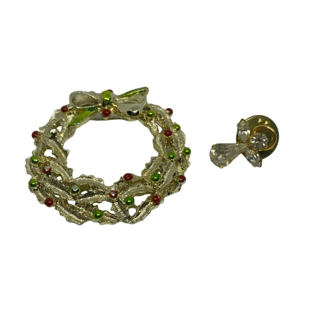 Lot of 2 Christmas Brooches - Vintage Signed Gerrys Gold Tone Christmas Wreath a